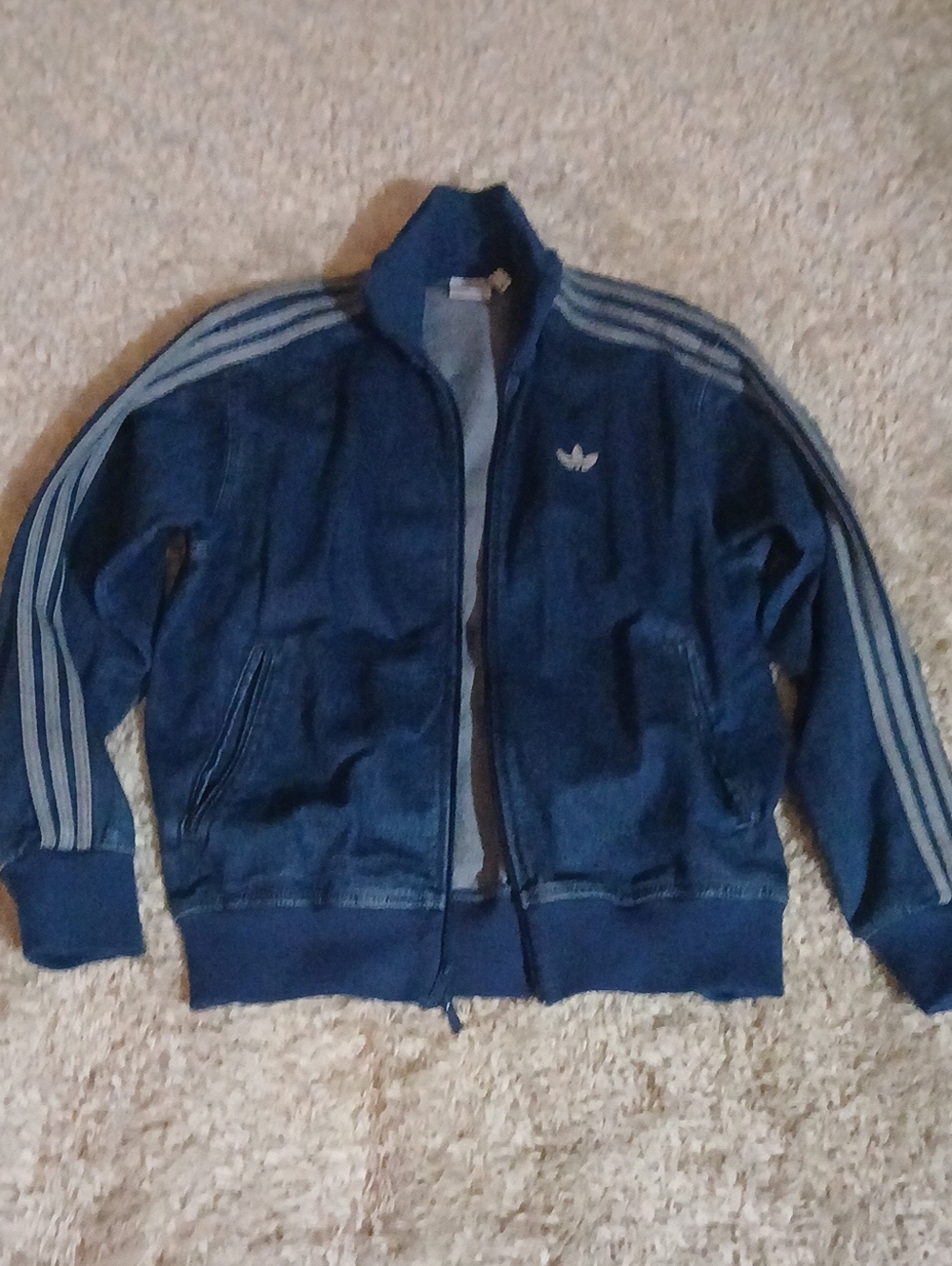 OVERSIZED ADIDAS DENIM JACKET